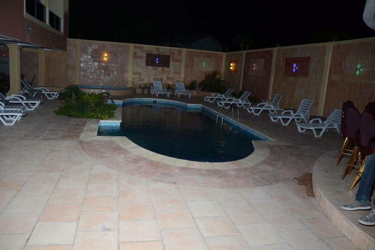 Hotel Tabarre 'S Palace Port-au-Prince Esterno foto