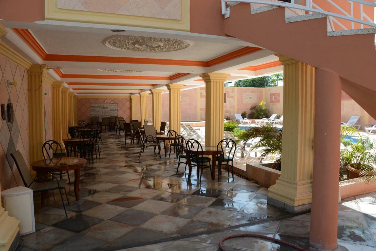 Hotel Tabarre 'S Palace Port-au-Prince Esterno foto